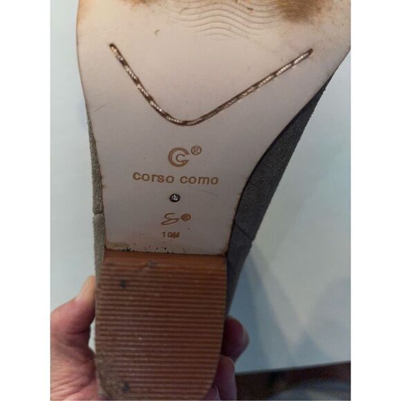 Corso Como Boots Womens 10 Suede Ankle, Taupe Gray pointed A17 - Picture 8 of 8